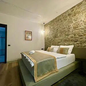 https://hyatt-apartment.primorje-gorskikotar.com